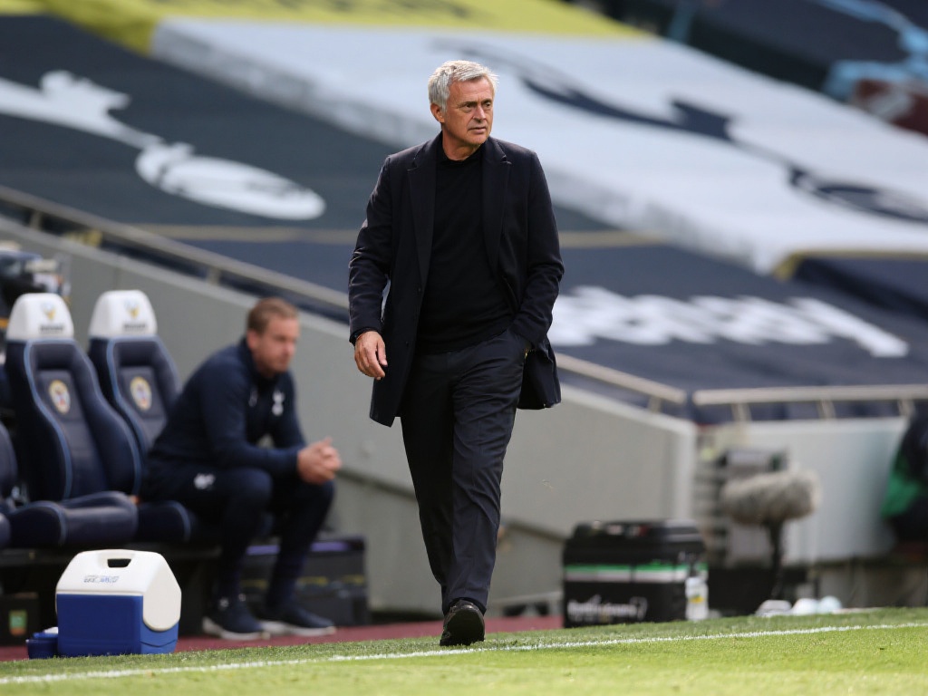 奖杯那么简 奖杯那么简